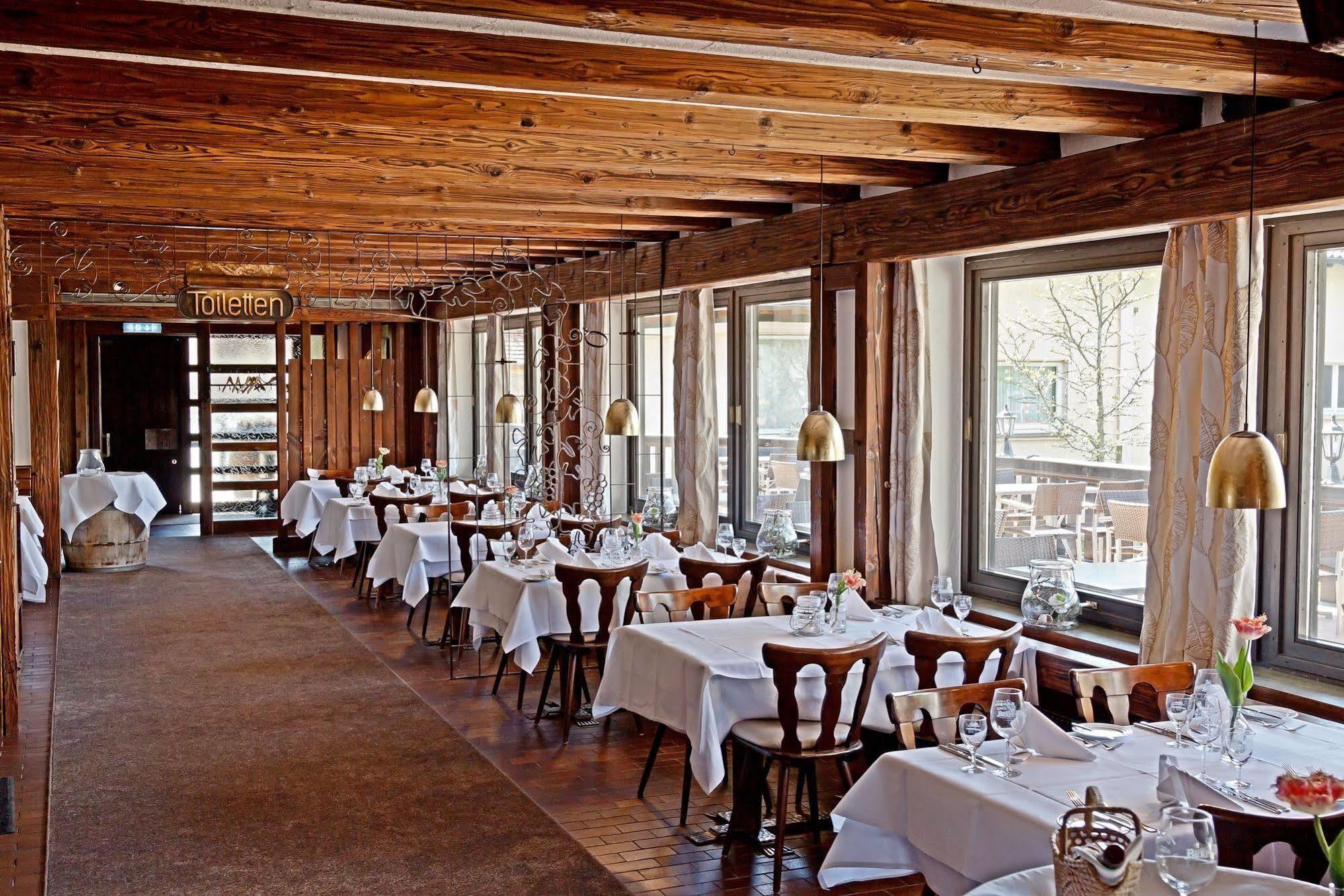 Hotel-Restaurant Rebstock Ihringen Exterior foto